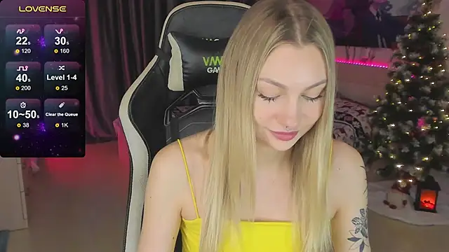 BiMolly online show from 12-31-24, 03:53