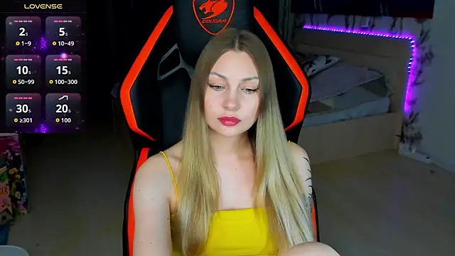 BiMolly online show from 04-08-26, 12:54