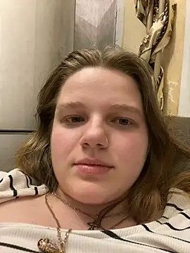 -MimmiLissa- online show from 01-30-25, 09:47