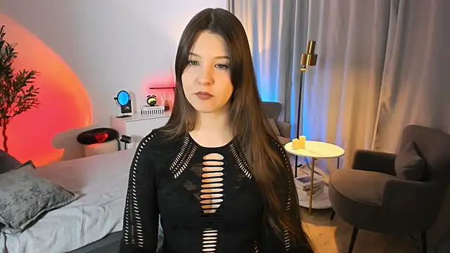 ElizaMild online show from 03-07-26, 01:08