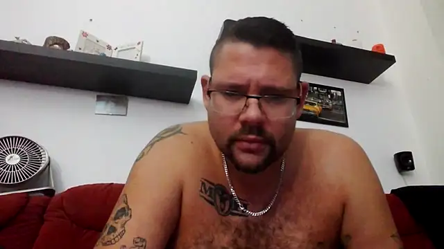 sexykevin17cm online show from 12-03-25, 05:55