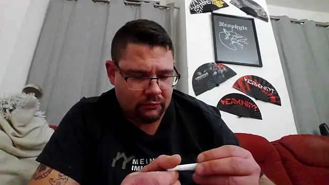 Snapshot of sexykevin17cm chatting on 01-05-26, 08:34 sexykevin17cm online show from 01-05-26, 08:34