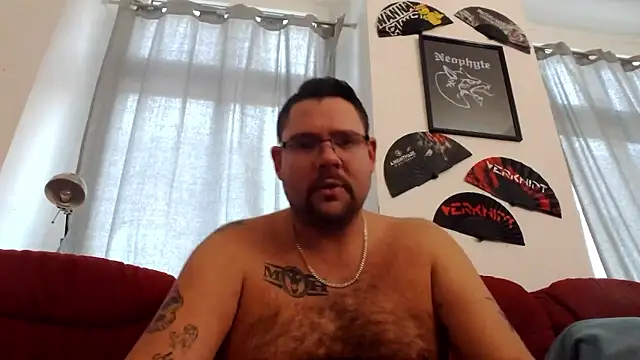 Snapshot of sexykevin17cm chatting on 01-12-26, 02:00 sexykevin17cm online show from 01-12-26, 02:00