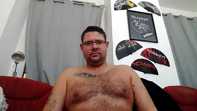 Snapshot of sexykevin17cm chatting on 01-17-26, 11:08 sexykevin17cm online show from 01-17-26, 11:08