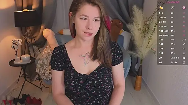 Mira Falls online show from 09-25-25, 05:33