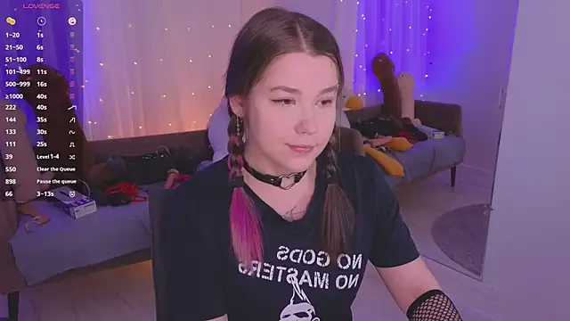 Mira Falls online show from 03-25-26, 05:57