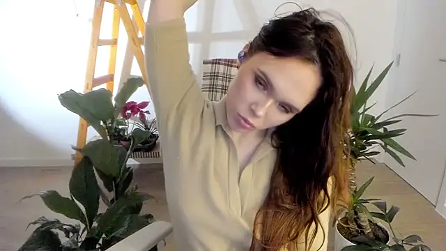 Snapshot of Pokemeboy chatting on 01-02-25, 06:23 Pokemeboy online show from 01-02-25, 06:23