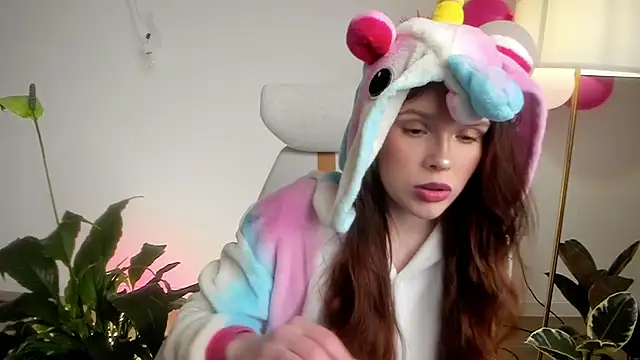 Snapshot of Pokemeboy chatting on 03-18-25, 05:53 Pokemeboy online show from 03-18-25, 05:53