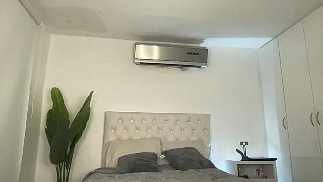 Michell simons online show from 03-21-25, 07:44