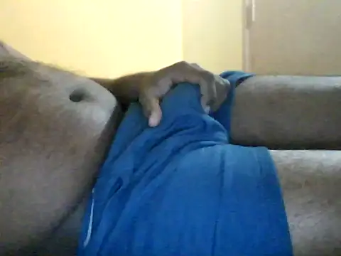 Snapshot of Indianguymohan chatting on 10-29-25, 05:14 Indianguymohan online show from 10-29-25, 05:14