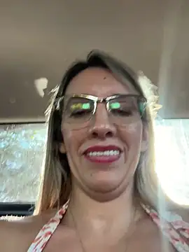 Snapshot of Gatitacarlita chatting on 02-27-25, 08:53 Gatitacarlita online show from 02-27-25, 08:53