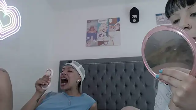 Snapshot of dulce_maria_x chatting on 12-29-24, 05:44 dulce maria x online show from 12-29-24, 05:44