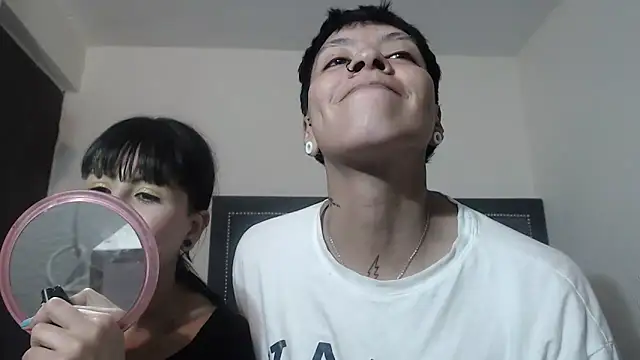 Snapshot of dulce_maria_x chatting on 01-12-25, 09:19 dulce maria x online show from 01-12-25, 09:19