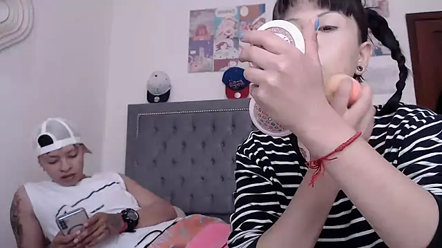 Snapshot of dulce_maria_x chatting on 01-23-25, 06:35 dulce maria x online show from 01-23-25, 06:35