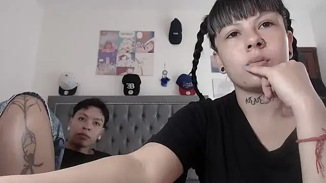 Snapshot of dulce_maria_x chatting on 01-25-25, 05:30 dulce maria x online show from 01-25-25, 05:30