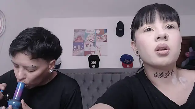 Snapshot of dulce_maria_x chatting on 01-26-25, 06:16 dulce maria x online show from 01-26-25, 06:16