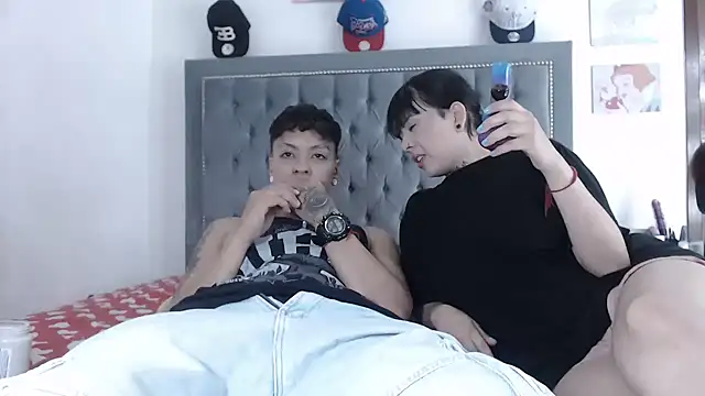 Snapshot of dulce_maria_x chatting on 02-23-25, 05:12 dulce maria x online show from 02-23-25, 05:12