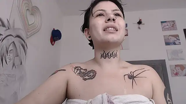 Snapshot of dulce_maria_x chatting on 03-21-25, 04:18 dulce maria x online show from 03-21-25, 04:18