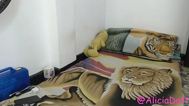 Smoke trip Alicia online show from 05-01-26, 07:18