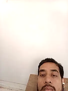 Januooo online show from 01-10-26, 09:33