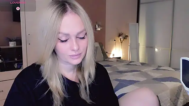 Libby Nora online show from 11-02-25, 09:44