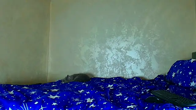 Snapshot of angeliquevany chatting on 10-19-25, 04:51 angeliquevany online show from 10-19-25, 04:51