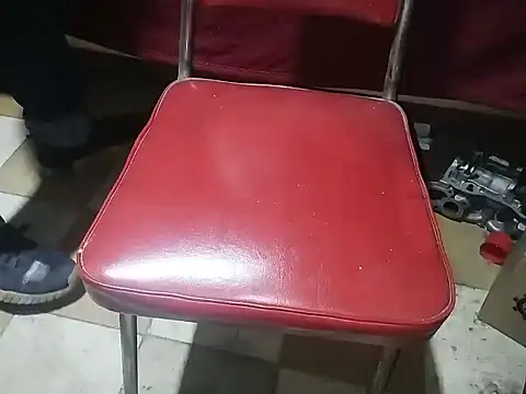 Snapshot of robertocastillo-2017 chatting on 02-16-26, 01:46 robertocastillo-2017 online show from 02-16-26, 01:46