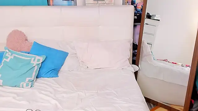 IvyHotFoxy online show from 02-08-25, 01:54