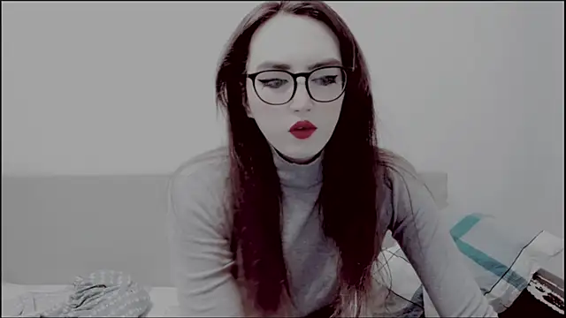 Snapshot of MinniMaksy chatting on 02-18-25, 10:14 MinniMaksy online show from 02-18-25, 10:14