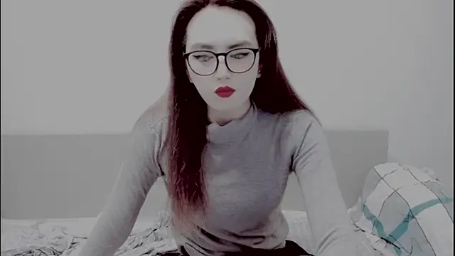 Snapshot of MinniMaksy chatting on 02-19-25, 09:47 MinniMaksy online show from 02-19-25, 09:47