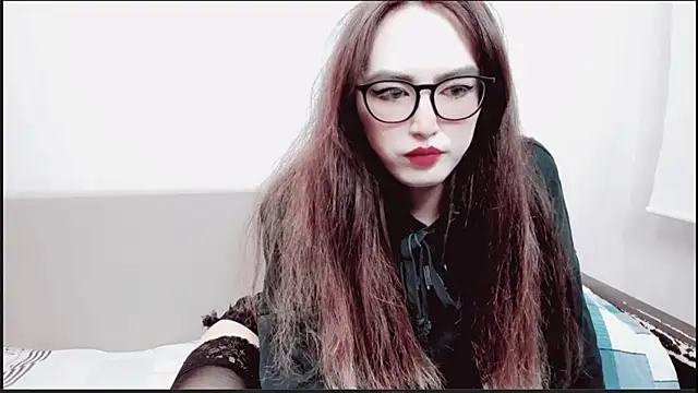 Snapshot of MinniMaksy chatting on 02-22-25, 05:02 MinniMaksy online show from 02-22-25, 05:02