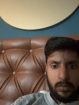 dhruv9413 online show from 05-22-26, 04:45