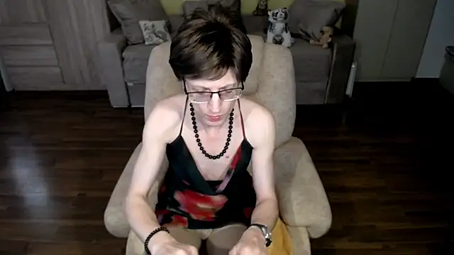 clementine online show from 04-14-26, 07:36