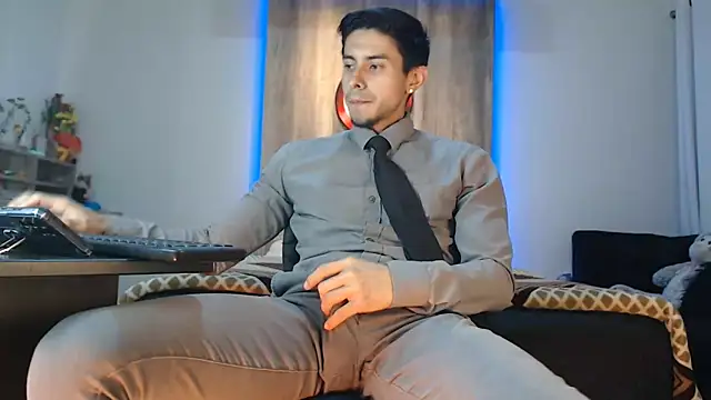 Andrew 4  online show from 09-15-25, 04:12