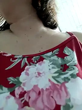 XXLorie 02 online show from 09-17-25, 12:51