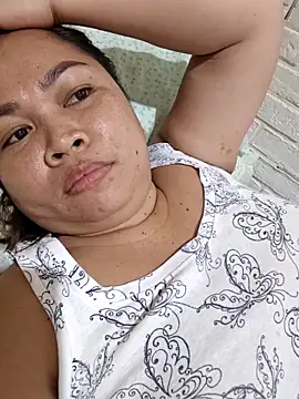 XXLorie 02 online show from 11-02-25, 12:29