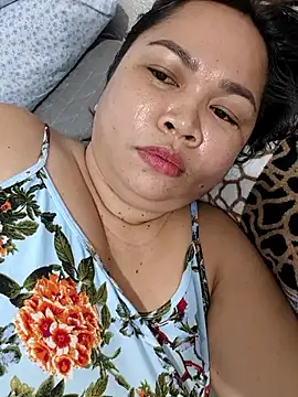 XXLorie 02 online show from 02-27-26, 06:30