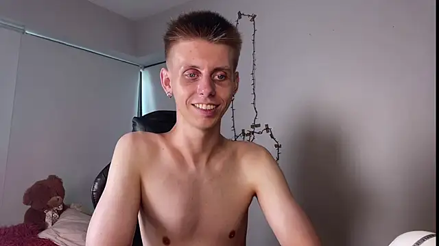 Snapshot of vladdymeow chatting on 01-03-25, 08:01 vladdymeow online show from 01-03-25, 08:01