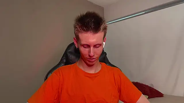 Snapshot of vladdymeow chatting on 01-15-25, 10:24 vladdymeow online show from 01-15-25, 10:24