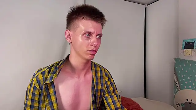 Snapshot of vladdymeow chatting on 01-17-25, 12:20 vladdymeow online show from 01-17-25, 12:20