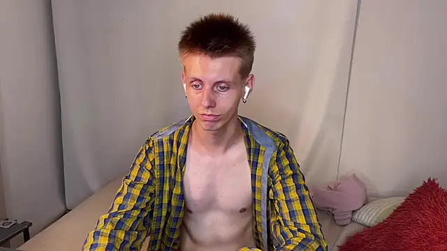 Snapshot of vladdymeow chatting on 01-18-25, 01:30 vladdymeow online show from 01-18-25, 01:30