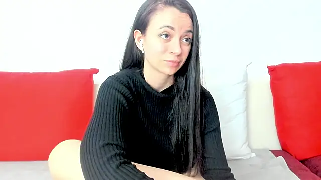 Snapshot of cute_angel95 chatting on 03-18-25, 05:53 cute angel95 online show from 03-18-25, 05:53