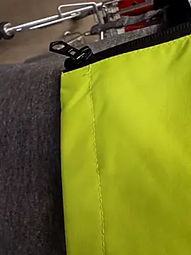 Snapshot of Andrew1900529 chatting on 09-23-25, 04:26 Andrew1900529 online show from 09-23-25, 04:26