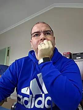 Andrew1900529 online show from 01-14-26, 09:59