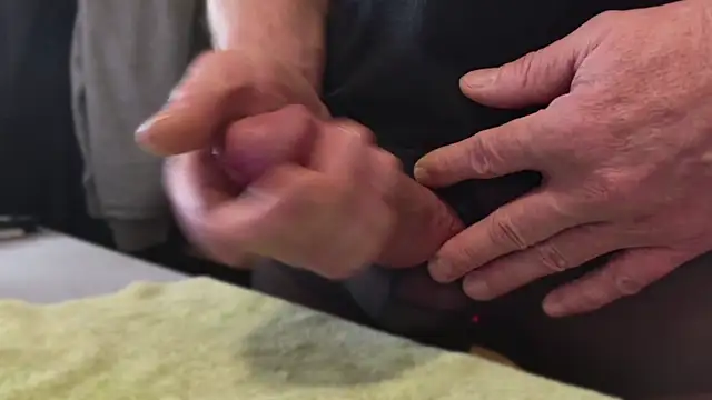 NylonHype online show from 02-26-25, 08:04