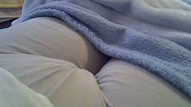 Snapshot of perescam chatting on 07-21-26, 04:53 perescam online show from 07-21-26, 04:53
