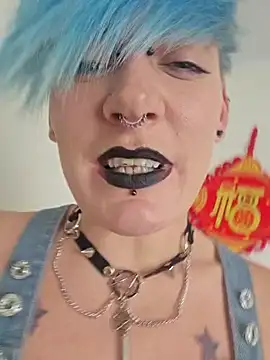 PinkTheHawk online show from 12-01-24, 09:26