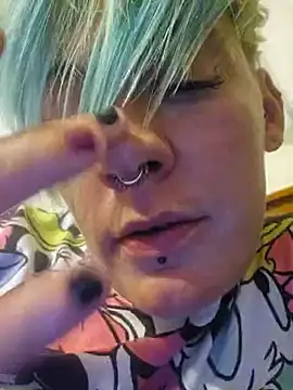 PinkTheHawk online show from 01-09-25, 08:34