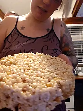 PinkTheHawk online show from 09-23-25, 12:30