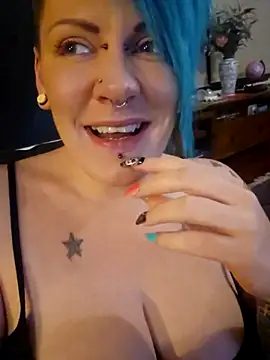 PinkTheHawk online show from 04-07-26, 10:26